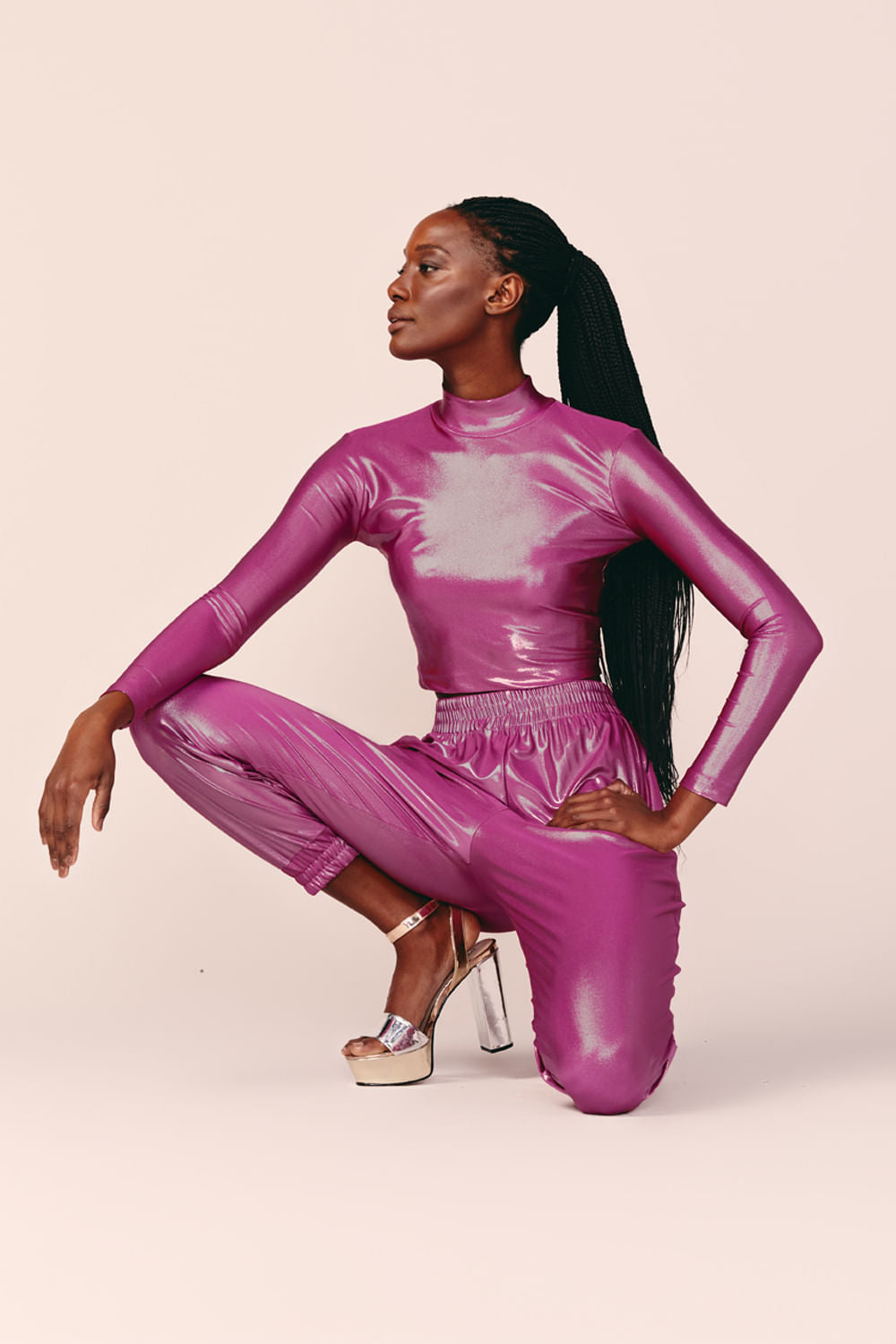 AMORA