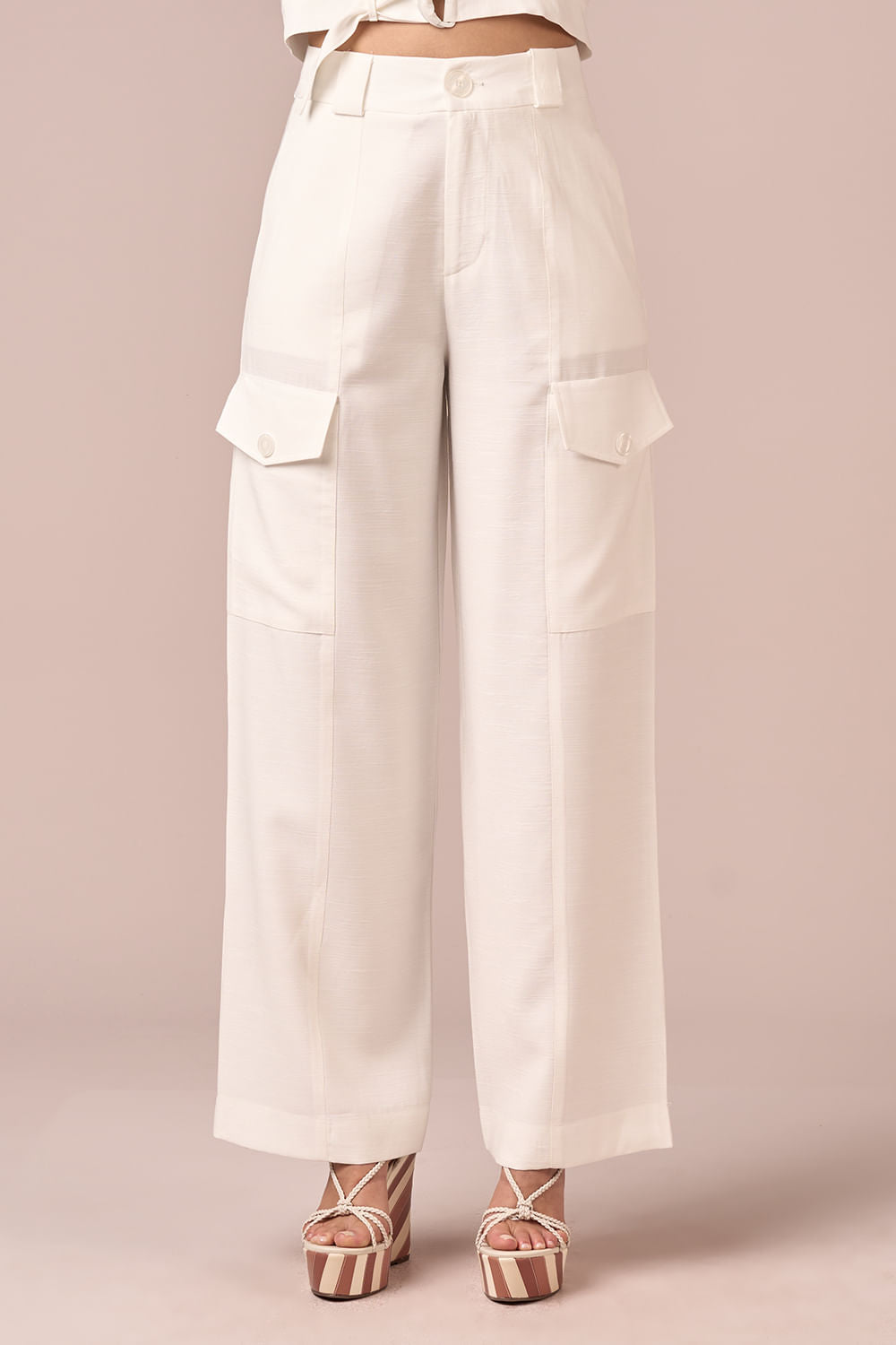 OFF WHITE