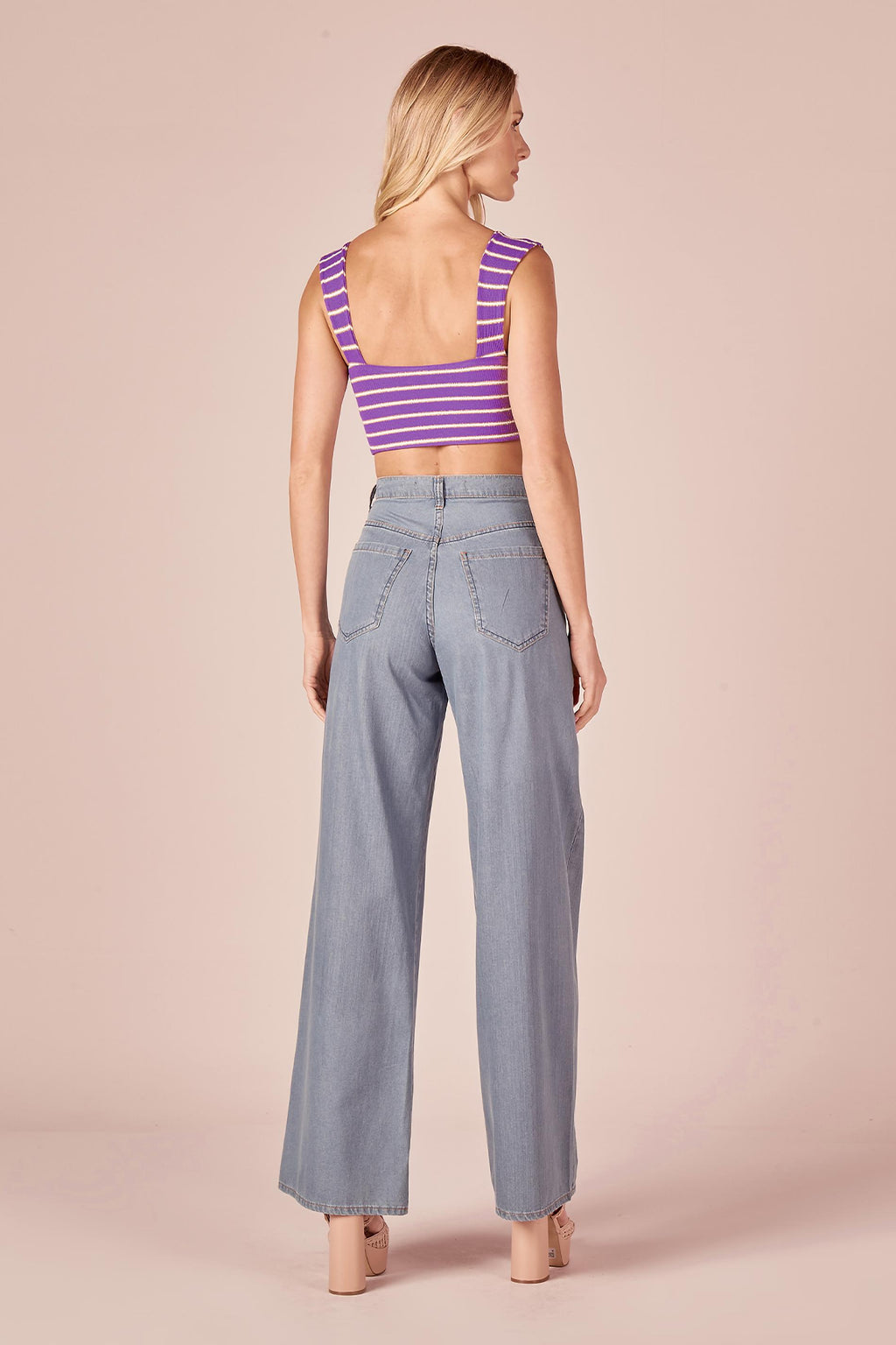 VIOLETA