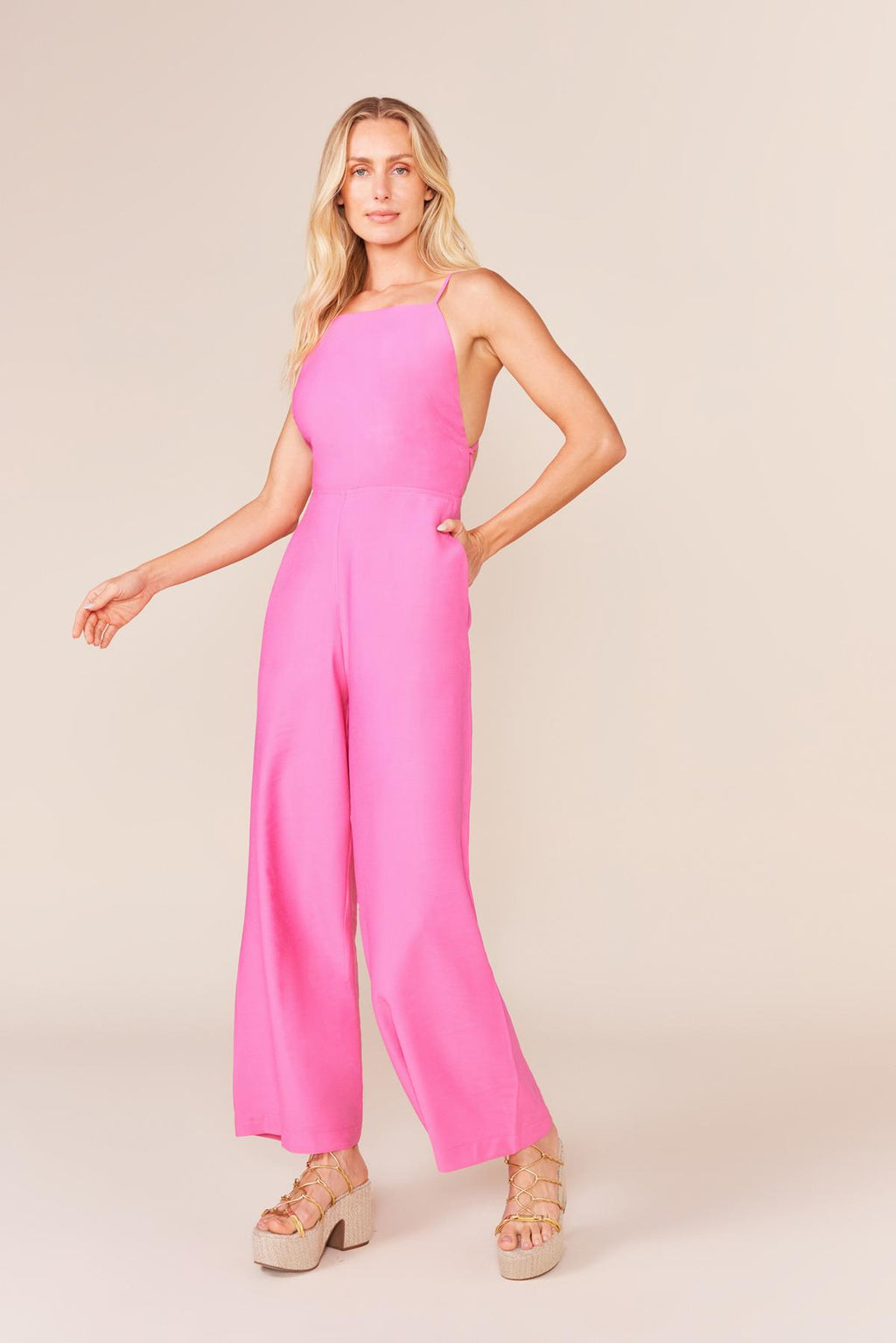 LIGHT PINK