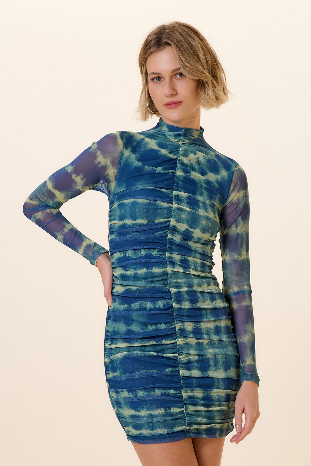 EST TIE DYE