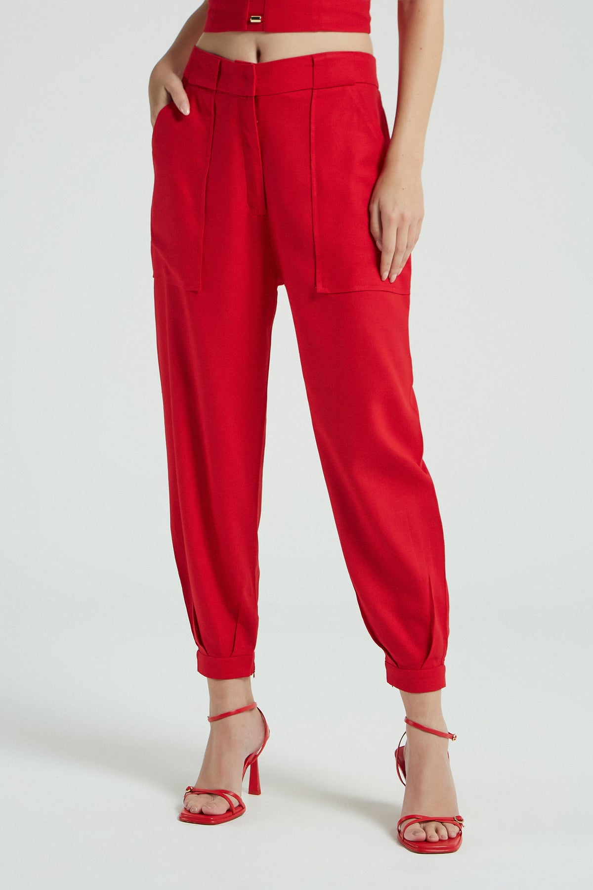 VERMELHO