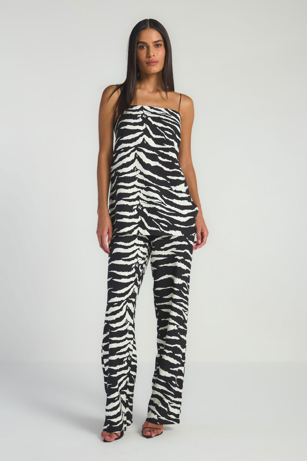 EST ZEBRADA