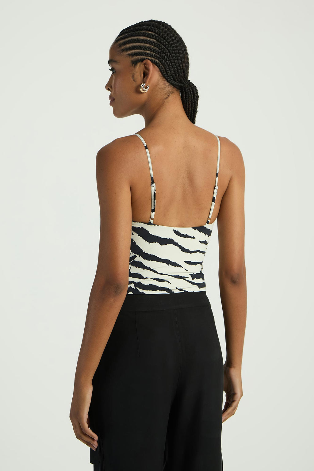 EST ZEBRADA INVERTIDA