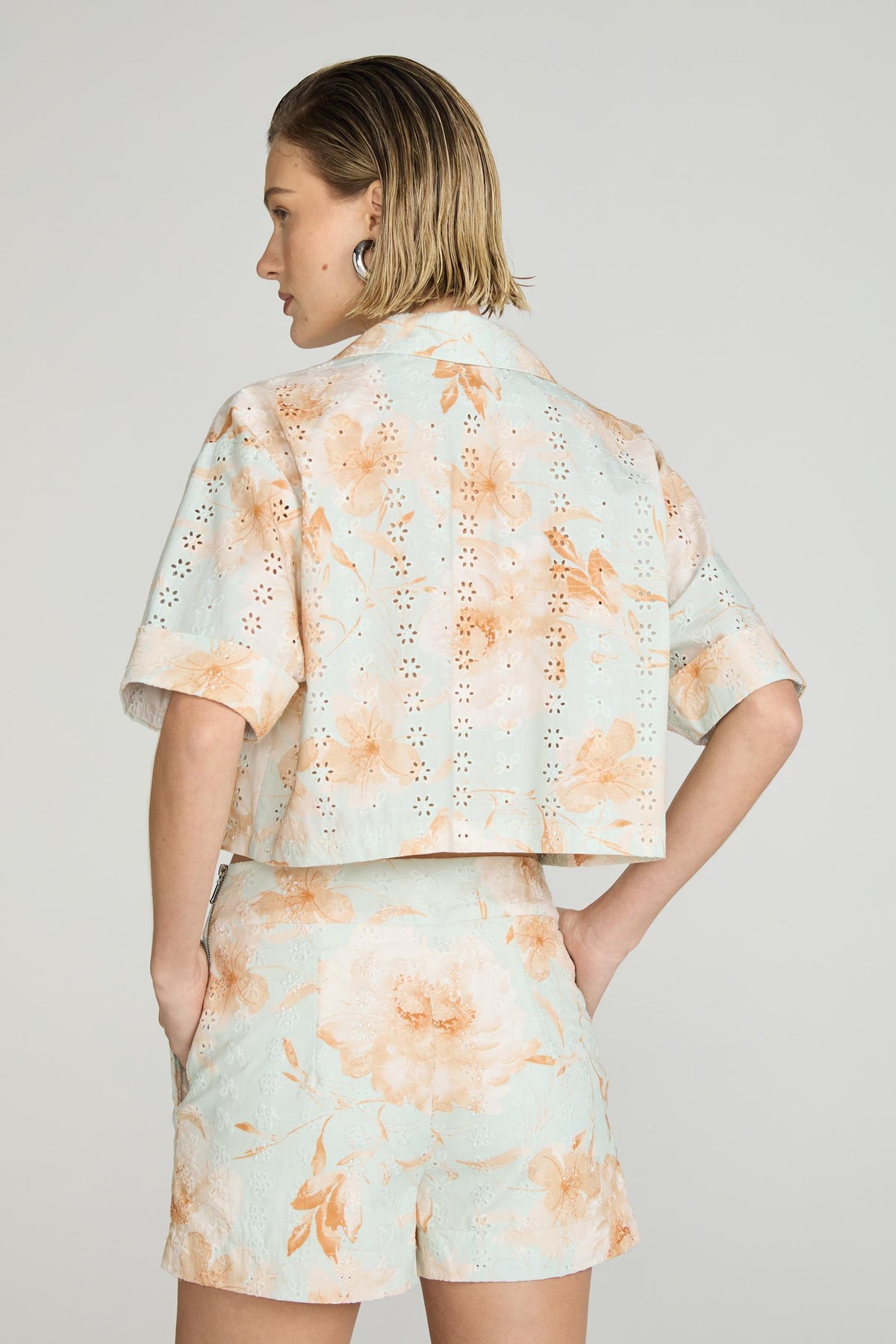 EST FLORAL SERENO