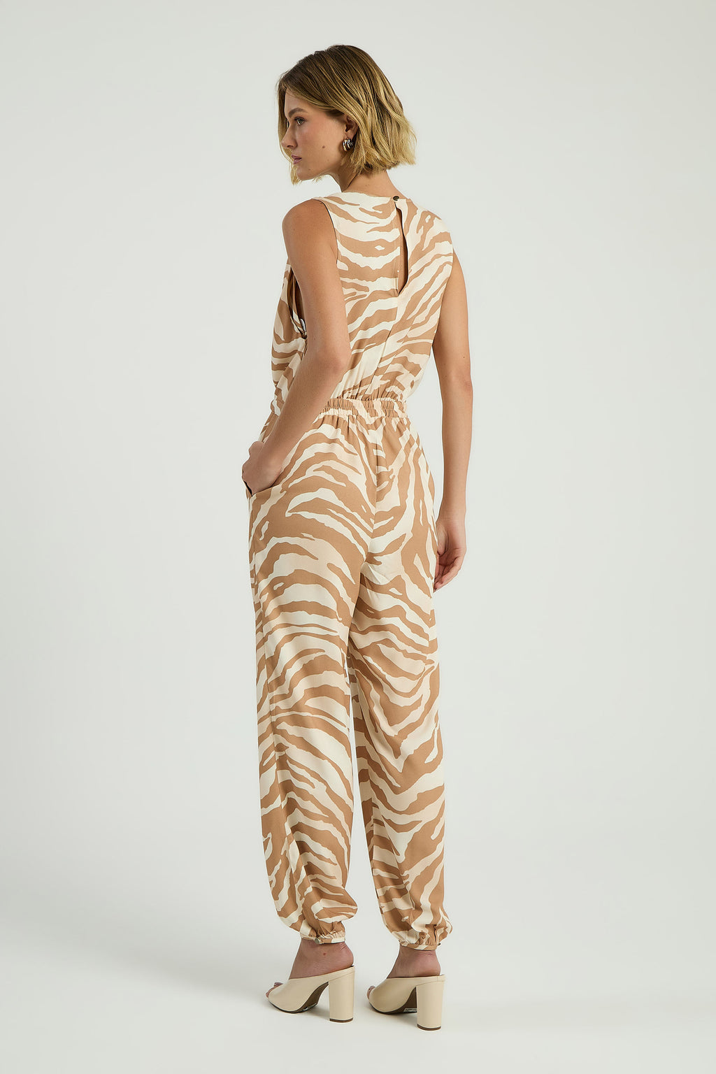 EST ZEBRADO VERAO
