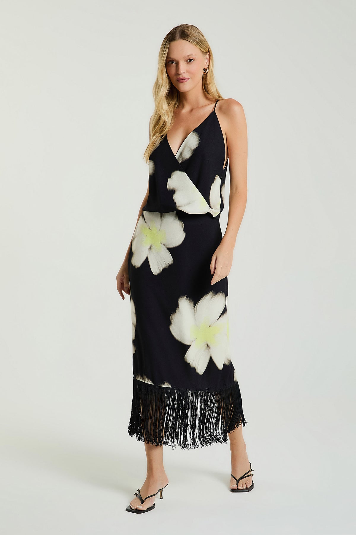 EST FLORAL BLUR