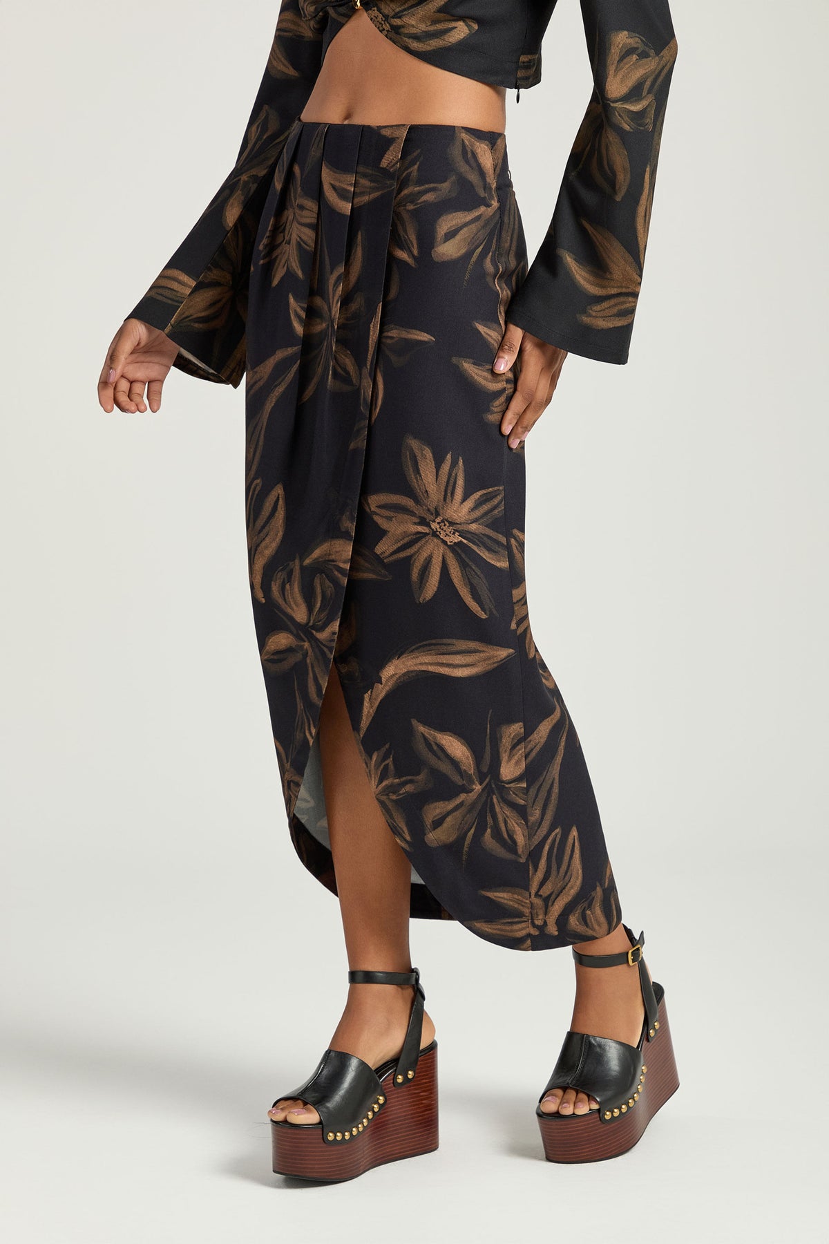 EST FLORAL ESCURO