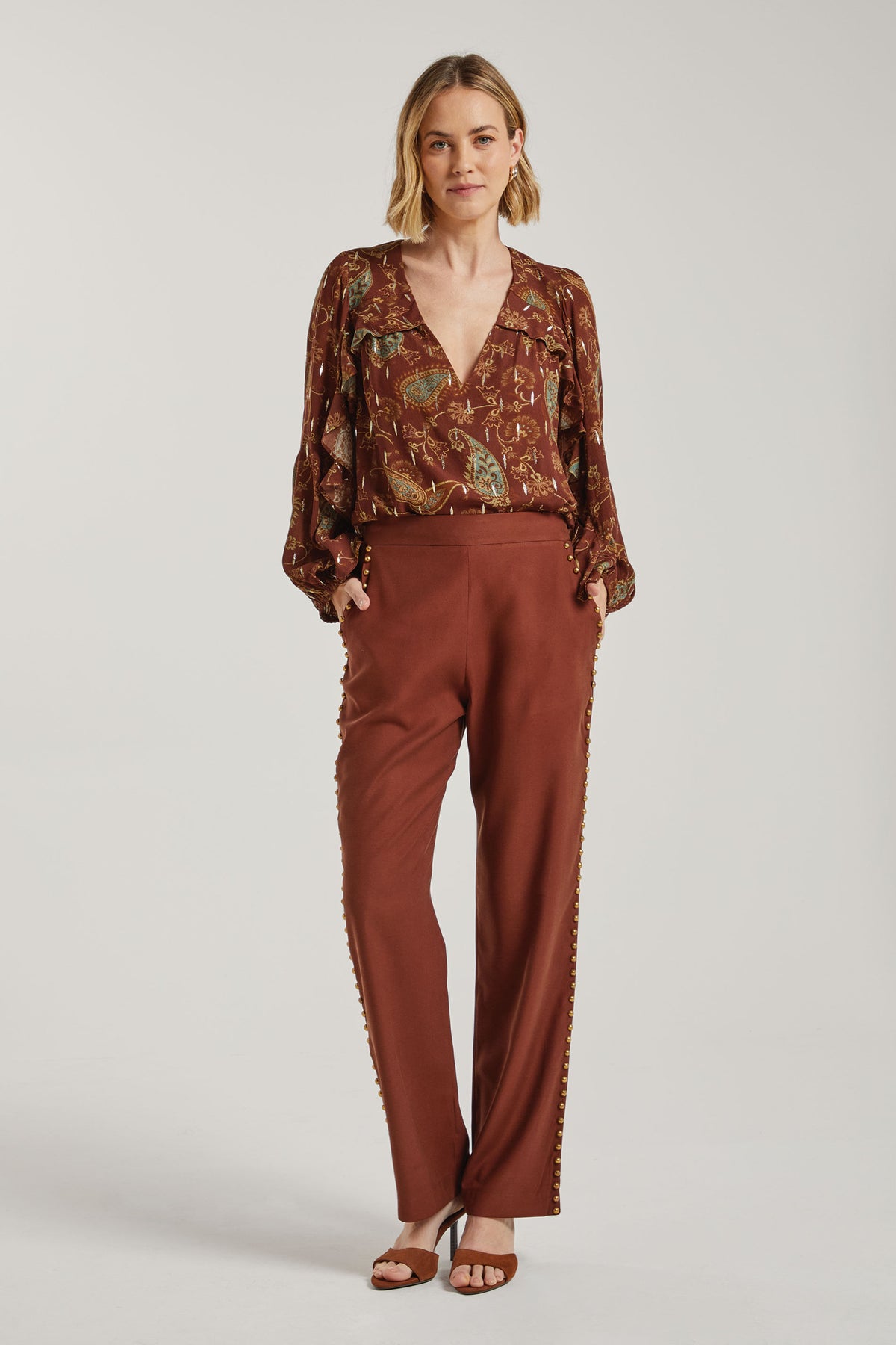 EST CASHMERE COFFEE