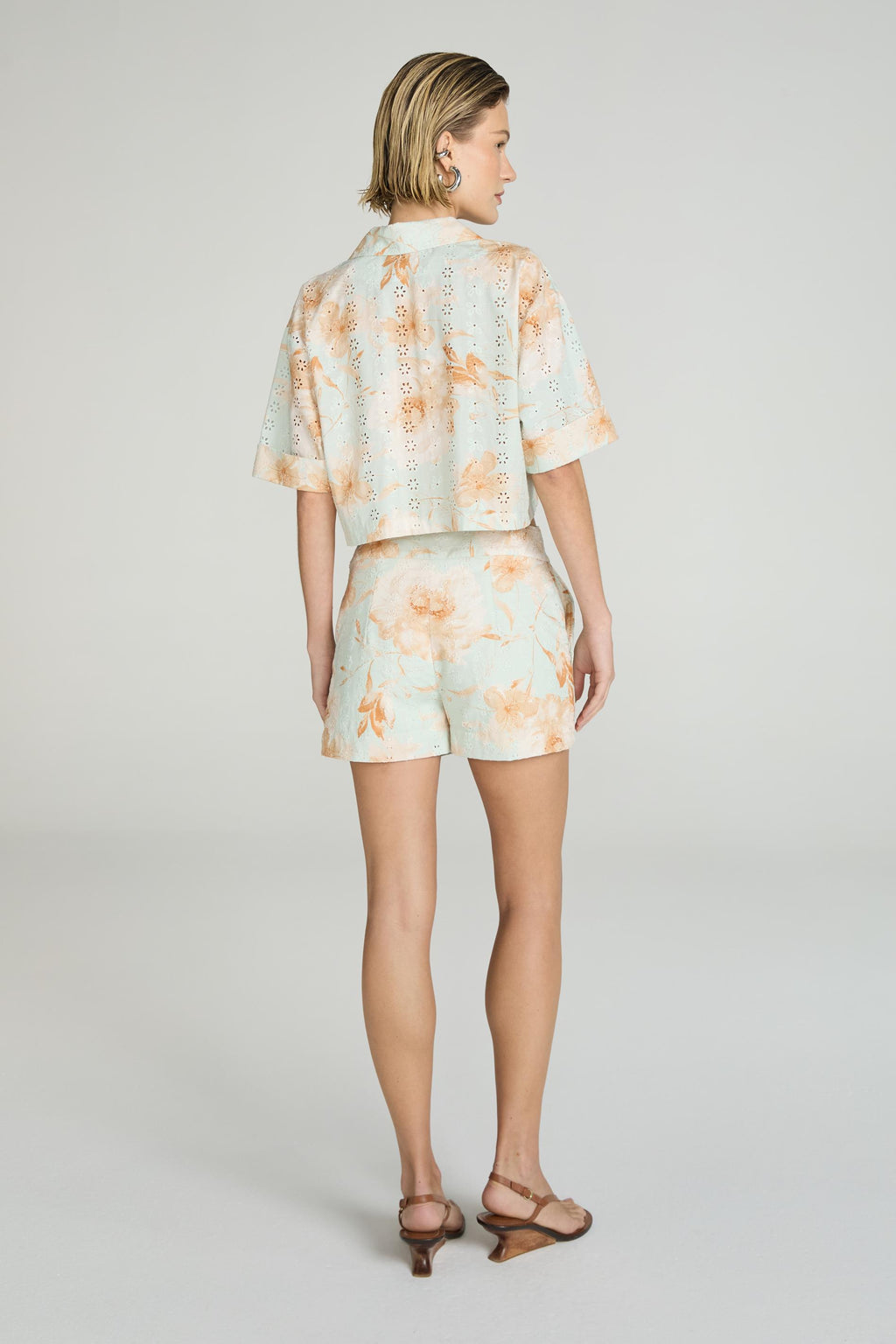 EST FLORAL SERENO