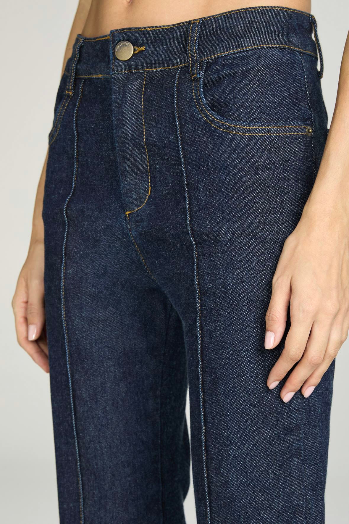 JEANS ESCURO