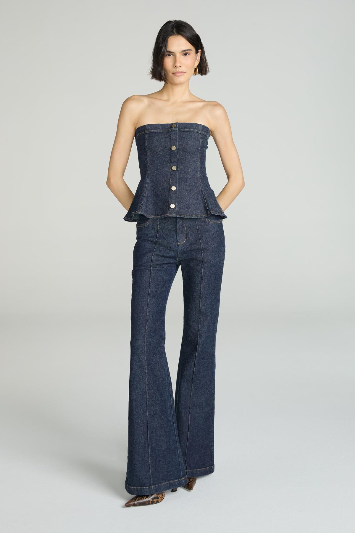 JEANS ESCURO