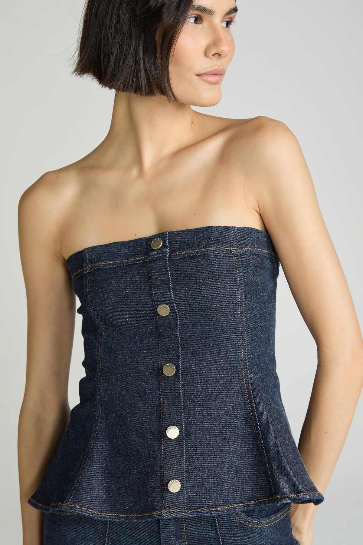 JEANS ESCURO