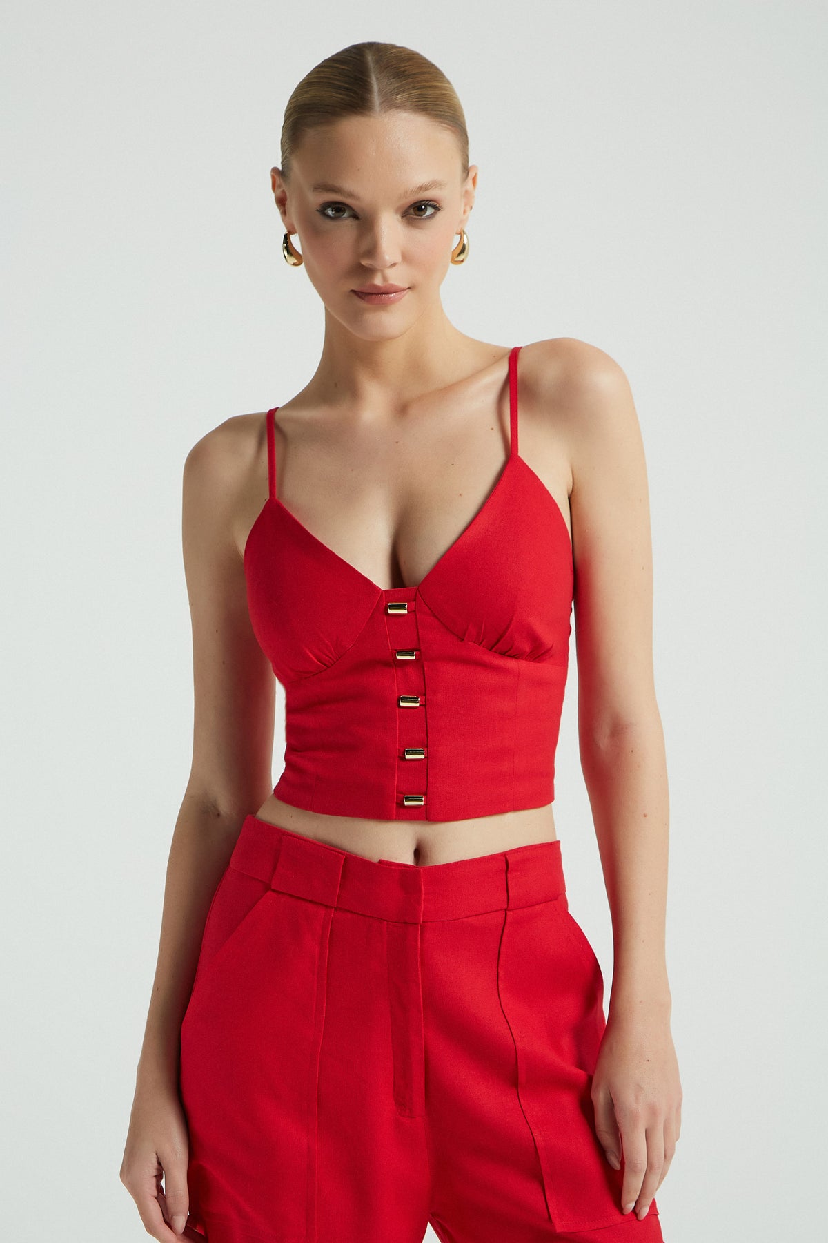 CROPPED LINHO DETALHE METAL - VERMELHO