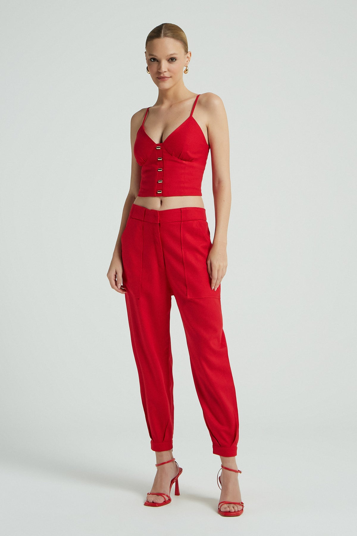 CROPPED LINHO DETALHE METAL - VERMELHO